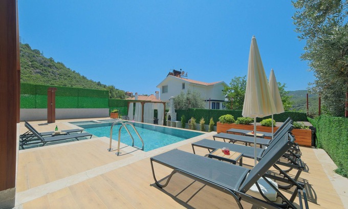 Oludeniz Villa | Casa Lykia - with pool & sea nearby in Fethiye/Öüdeniz