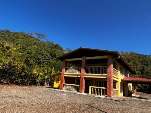 Savegre House | Casa Mangostan