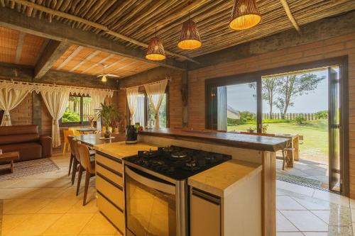 Barra de Ibiraquera Apartment | Casa Mar terreo - Villa Bali
