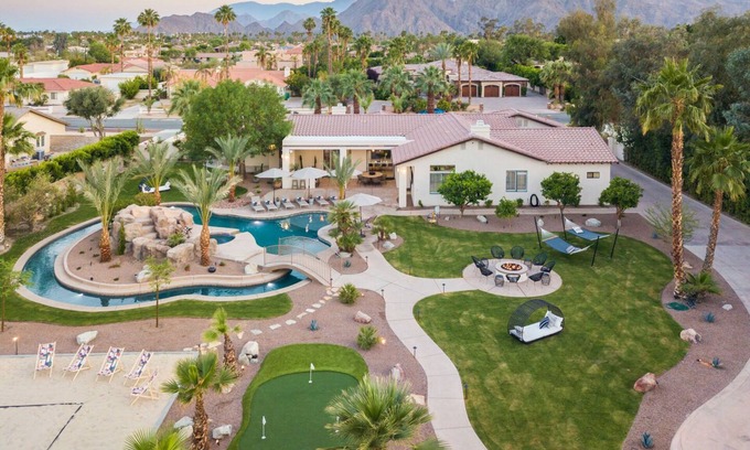 Palm Desert House | Casa Mara - An Exclusive Desert Oasis