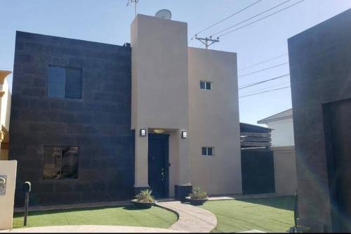 Mexicali House | Casa Maya