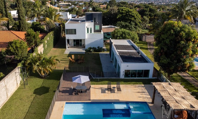 Jardim Botanico House | Casa Mayor | Guest HousenComfort, privacy and security in Brasilia