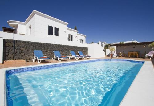 Tias Villa | Casa Mcelroy