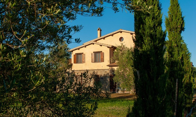 Montefiascone Apartment | Casa Meridiana 6 rooms plus, on two levels, with fireplace.