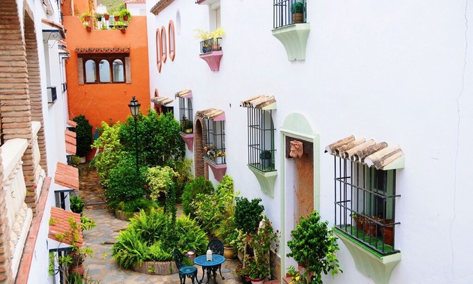 Benahavis House | Casa Mirador - Rustic Spanish House In The Heart Of Benahavis Village