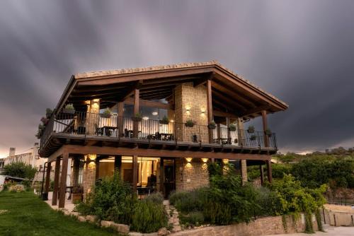 Valle de Yerri House | Casa Nahia Hostal Rural