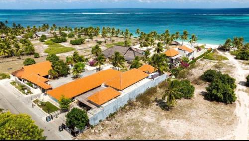 Rote Island Resort | Casa Narrow Villa