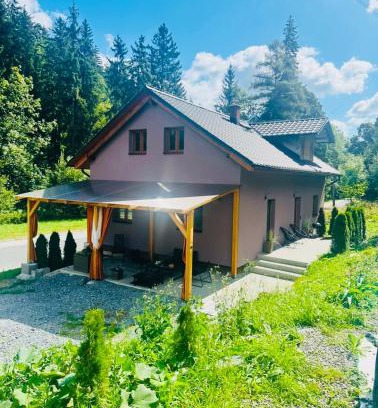 Mala Moravka Ski Chalet | Casa NICOLE