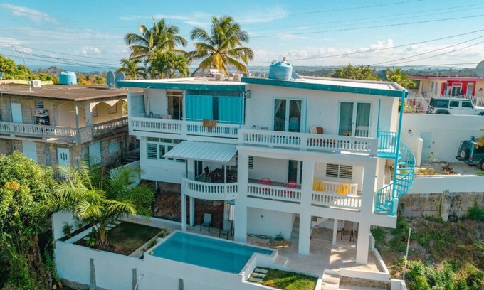 Pueblo Apartment | Casa Ocaso-Swimming Pool & Ocean Views