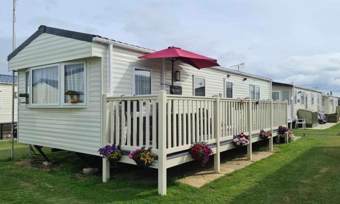 Swalecliffe Resort | Casa Oliphaunt