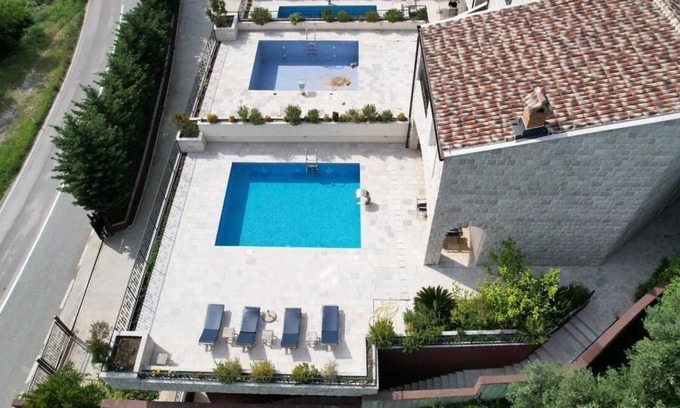 Rezevici Villa | Casa Oliva Villas