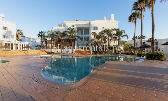 Porto de Mos Apartment | Casa Orange