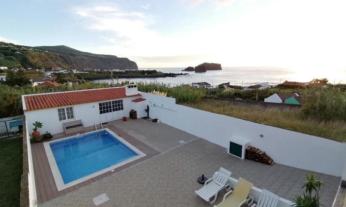 Mosteiros House | Casa Pôr do Sol