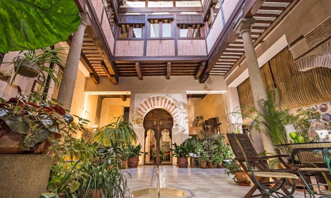 Toledo City Center House | Casa Palacio Rincón de la Catedral