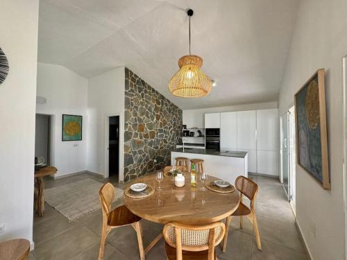 La Pared Villa | Casa Palmera