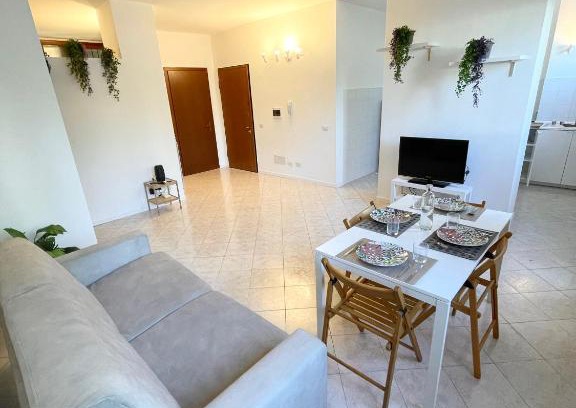 Cinisello Balsamo Apartment | Casa Paradiso: Un'oasi di relax