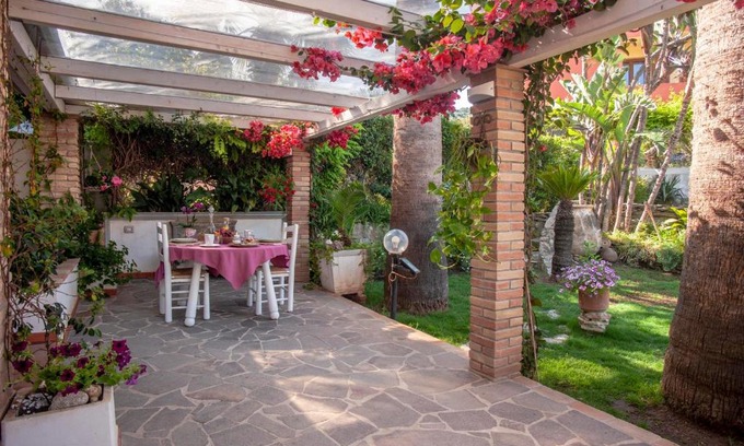 Sarroch House | Casa Petunia
