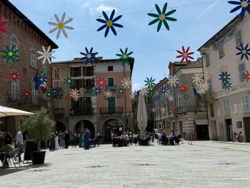 Nizza Monferrato Apartment | Casa Piazza del Campanon