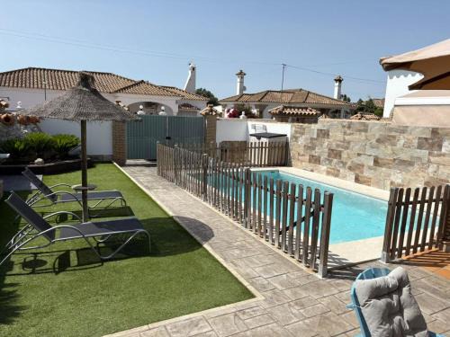 Chiclana de la Frontera House | Casa piscina Privada Vallada & Barbacoa A&C