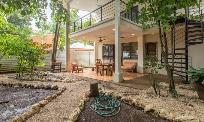 Nosara House | Casa Pookie / Walk to Surf Beach Bungalow