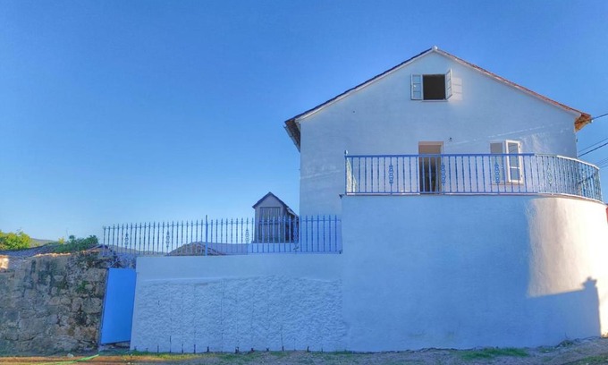 Cambados House | CASA Río Umia