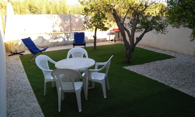 Marina di Modica Apartment | Casa Rafaél, independent apartment 500m from the beach in Marina di Modica