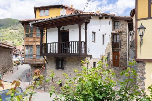 Potes House | Casa Raymonde