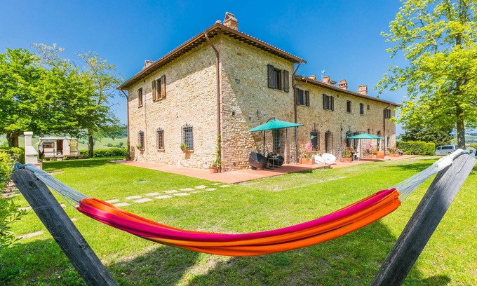 San Gimignano Apartment | Casa Renai a San Gimignano by Interhome