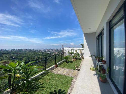Ciumbuleuit Villa | Casa Revanaka Ciumbuleuit Bandung
