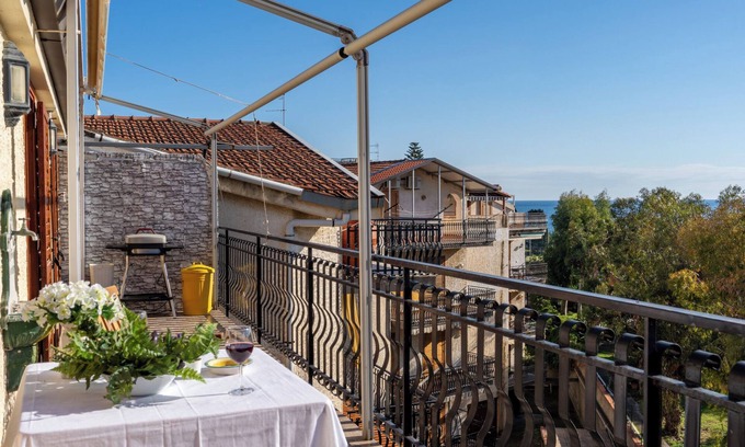 Recanati Apartment | Casa Roberta - Apartment near the sea