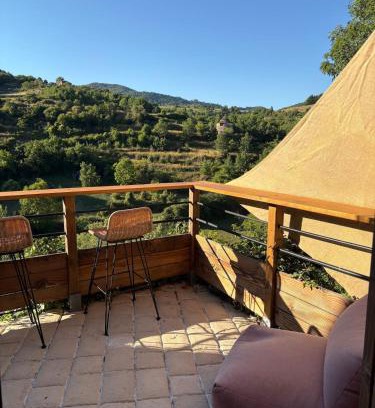 Montjaux House | Casa Rocatalhada, petit cocon surplombant la Muse