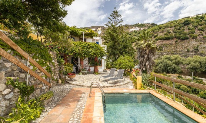 Guajar Faraguit House | Casa Rural La Molinera