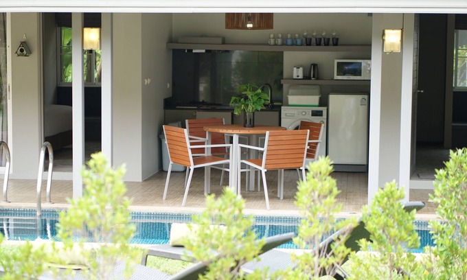 Ban Sakhu Villa | Casa Sakoo NaiThon Beach Villa