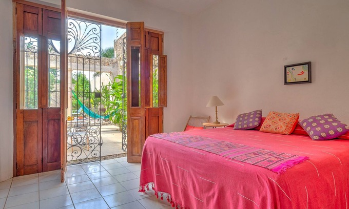 Barrio de Santiago House | Casa Santiago - long term discounts