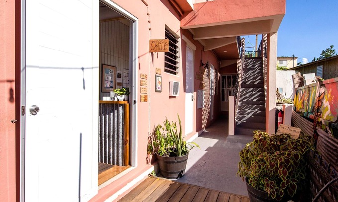 Santurce Hostel | Casa Santurce - Hostel
