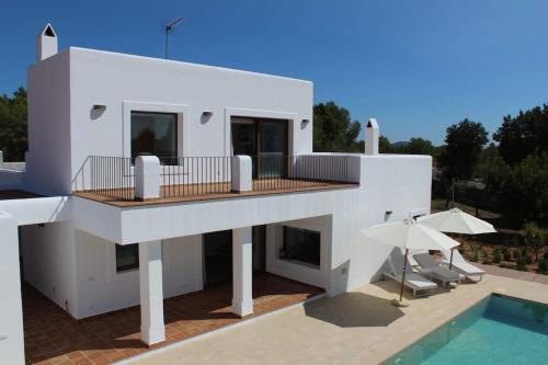 Sant Joan de Labritja House | Casa Serena con piscina y jardín