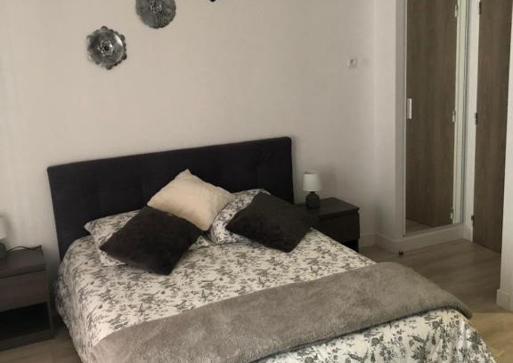 Mennecy House | Casa SM
