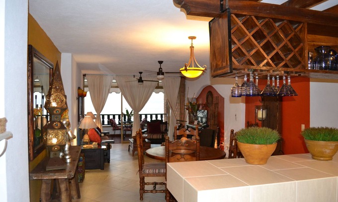 Amapas Condo | Casa Soltar Beach Front on Los Muertos Beach