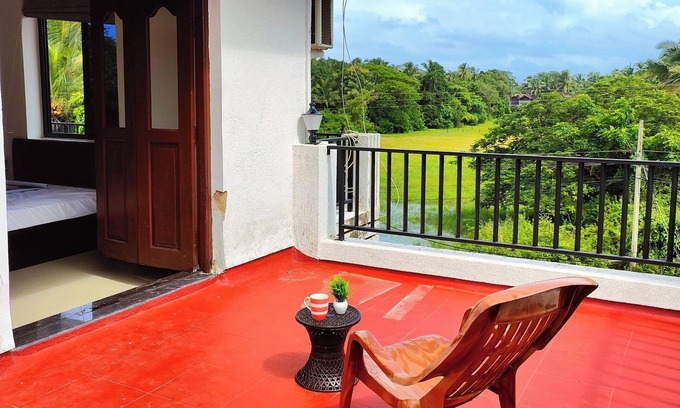 Varca Apartment | 'Casa Sossegado'- Apartment within 0.62 miles from Varca beach