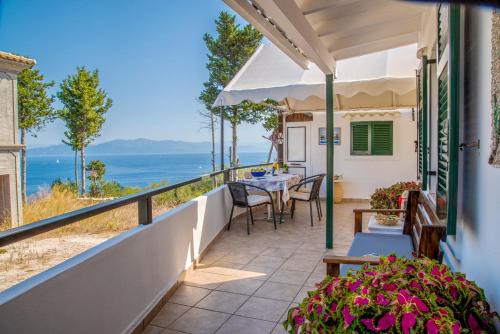 Gaios House | Casa Soula, Gaios Seaview Cottage