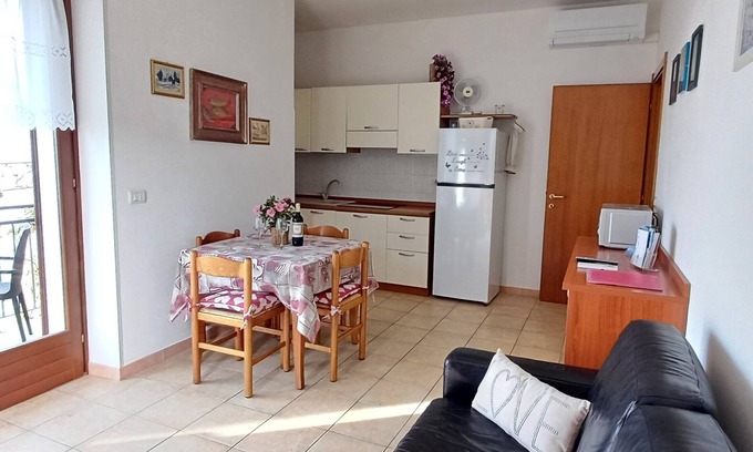 Torri del Benaco Apartment | Casa Stefano n. 4 - spectacular lake view - parking - WIFI free