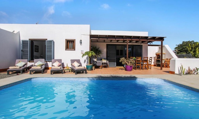 Playa Blanca Villa | Casa Sultana