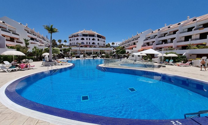 El Madronal Apartment | Casa Teide, ground floor Parque Santiago 1, heated pool, 100 m to sea+beach