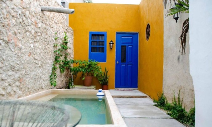 Barrio de Santiago House | Casa Tiago - Downtown & Romance by LAHOS