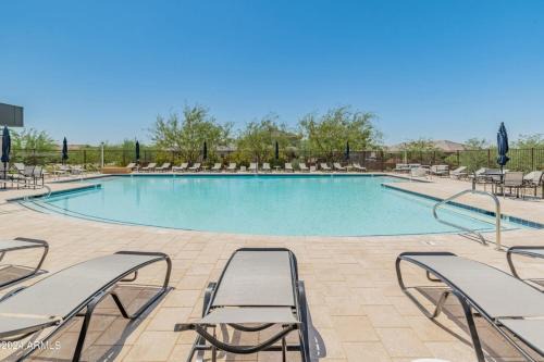 Desert Ridge House | Casa Tierra home