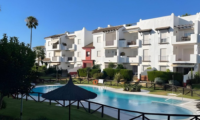Rota House | Casa Unifamiliar 'Costa Ballena' with Private Pool, Wi-Fi and Air Conditioning