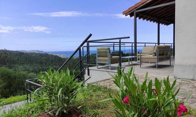 Caravia House | Casa vacacional Ris