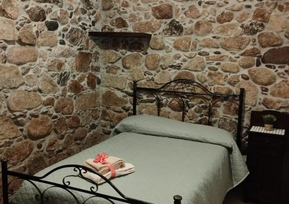 Gonnosfanadiga House | Casa vacanza da Rosy