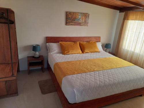 Banos de Agua Santa Apartment | Casa Verde Descanso 1