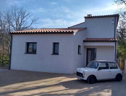Villelongue-dels-Monts Apartment | Casa Vilallonga